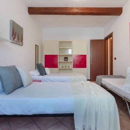 Central Ferrara Apartment Exterior foto